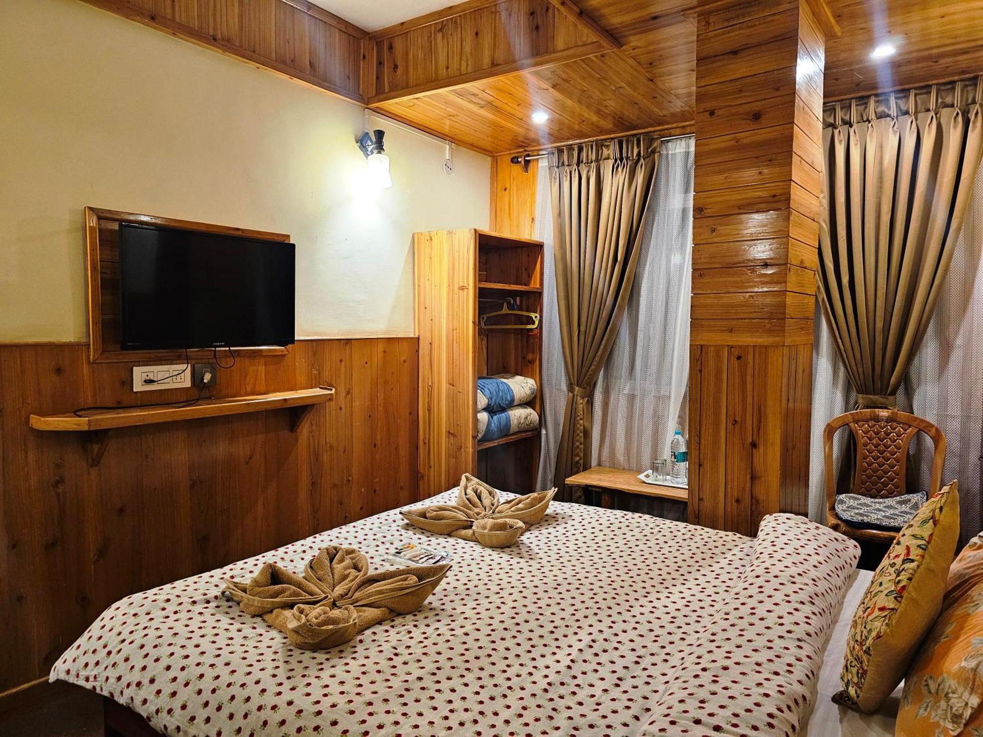 דרג'ילינג Hotel Golden Orchid מראה חיצוני תמונה